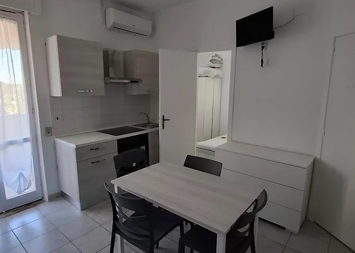 Bilocale Gran Viale Al Mare 25 Baia Apartman *